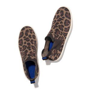 💥❣MAKE ME AN OFFER💥❣ ROTHY'S CHELSEA WILDCAT